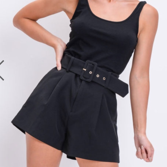 SALE TopShop High Waisted Shorts - Picture 3 of 8